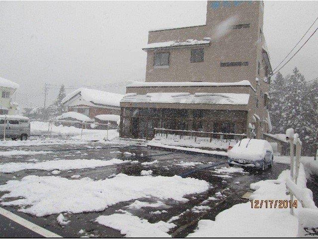 Onsen Minshuku Yutakaya Hotel Yuzawa  Exterior foto